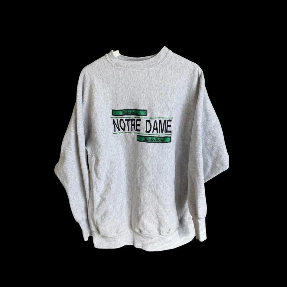Notre Dame Women's Basketball Sweatshirt Sz XL Vintage Distressed Grey‎